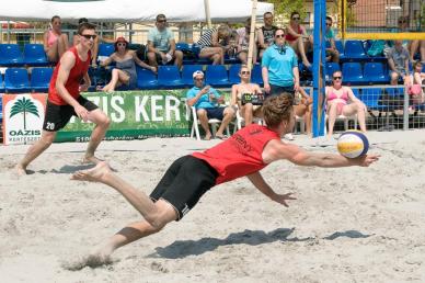 1. JRK - Berény Sport strandröplabda bajnokság / Jászberény Online / Szalai György